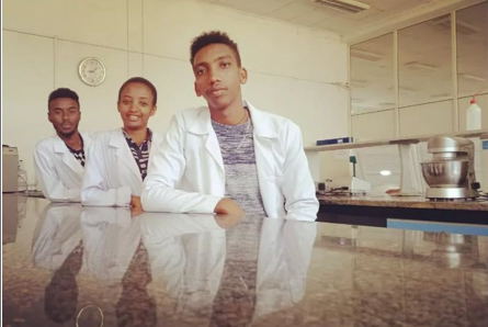 RAY Cosmetics Research Lab